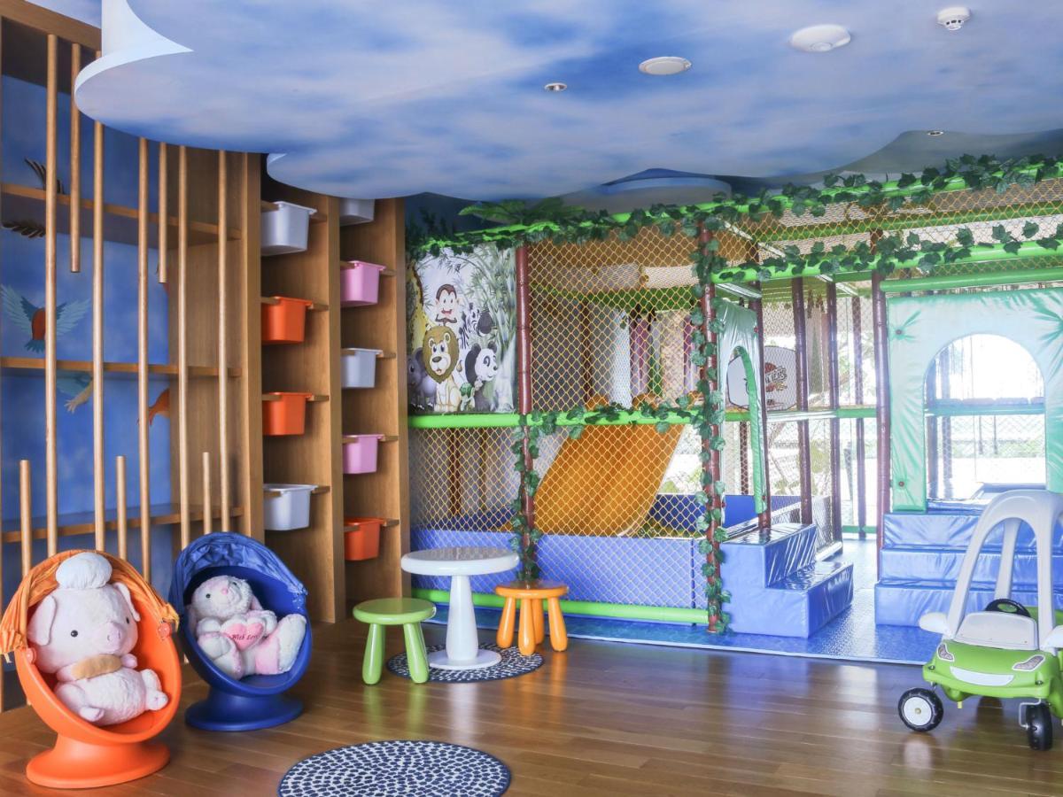 Vasa Hotel Surabaya Kültér fotó