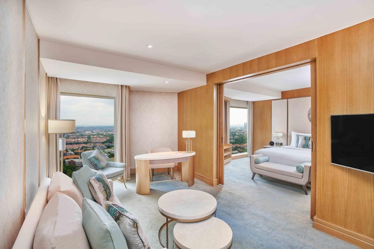 Vasa Hotel Surabaya Kültér fotó